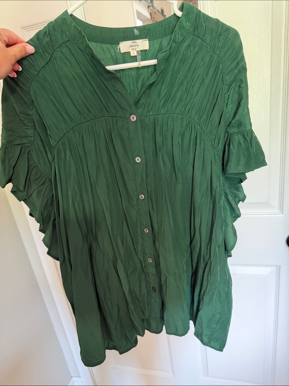 entro Emerald Green Ruffle Sleeve Button-Front Blouse